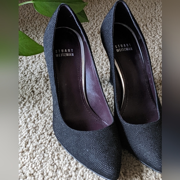Stuart Weitzman Black Pointed Toe Classic Heels Pumps Size 7.5 . EUC - Picture 8 of 8